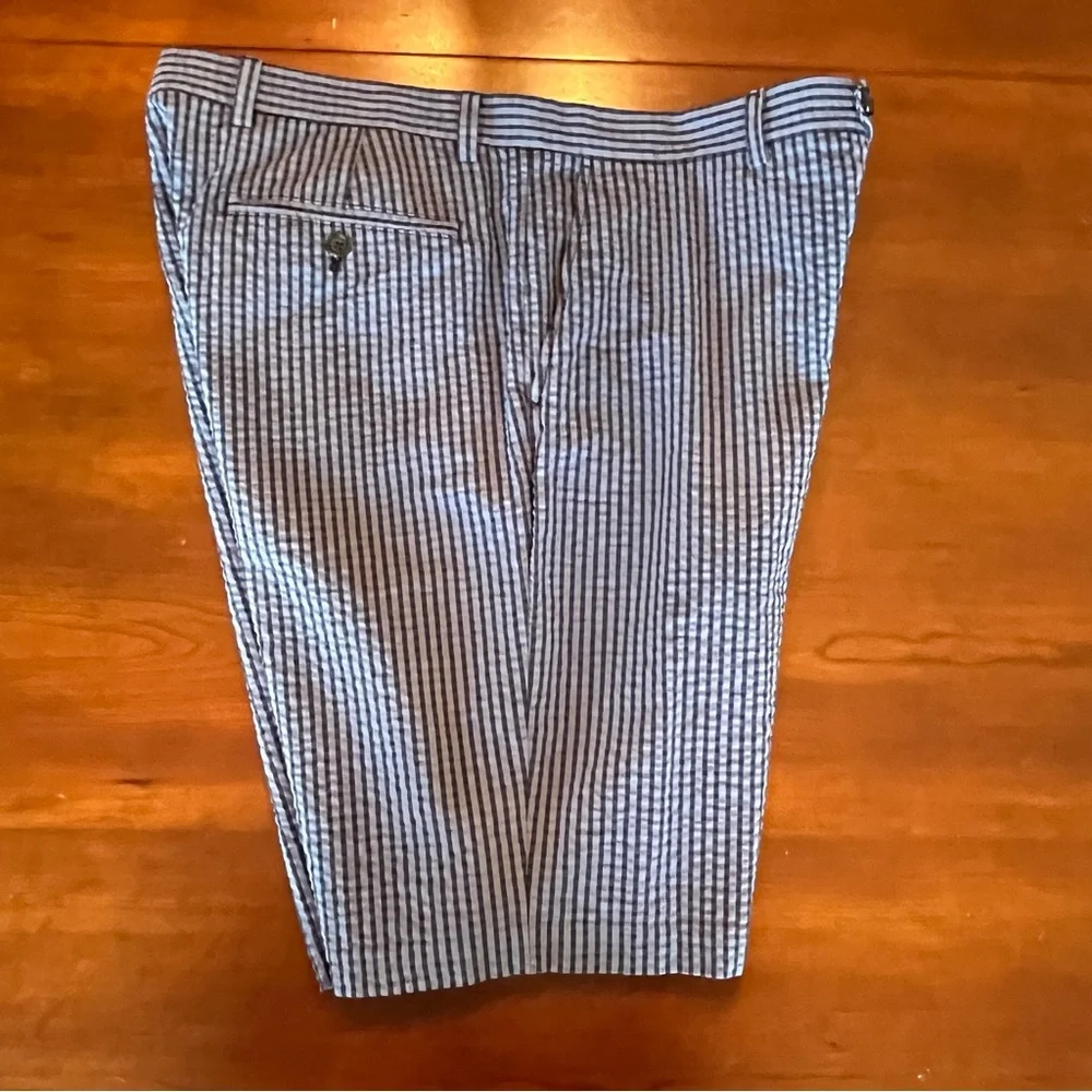 Banana Republic Shorts Blue Emerson Seersucker cotton 11” Men's 36